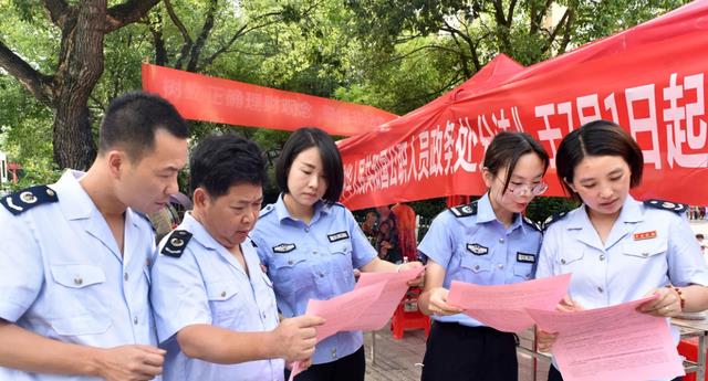 租赁|女生“理想另一半”职业排名公布,男教师上榜,榜首意料之中