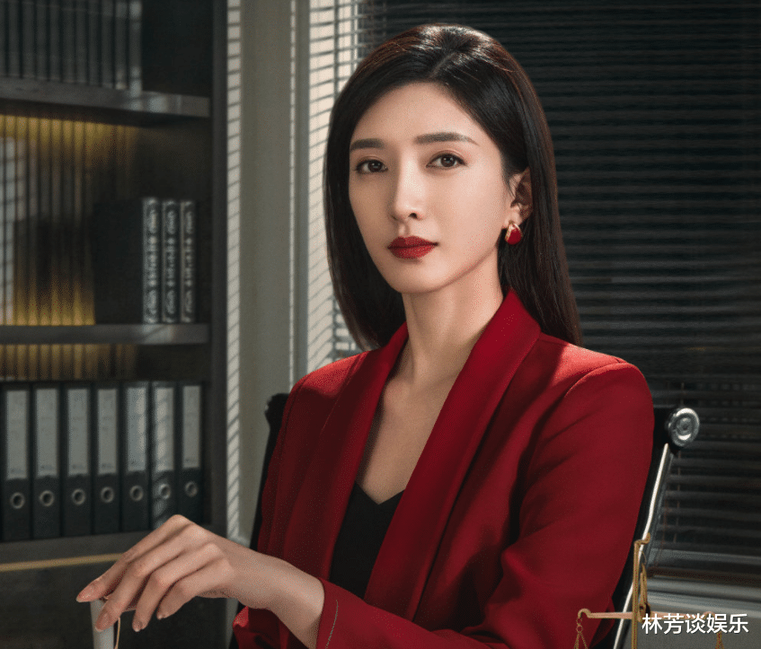 央视|《女士的法则》首波评价来了，观众“刀刀见血”，央视赌错了？