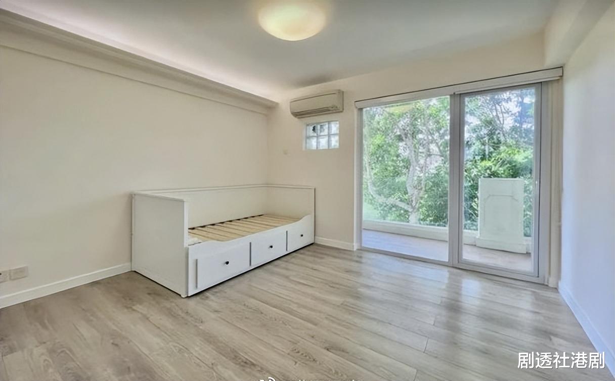 刘心悠|知名港星豪掷两千万买村屋！出道多年未大红大紫，曾被怀疑性取向