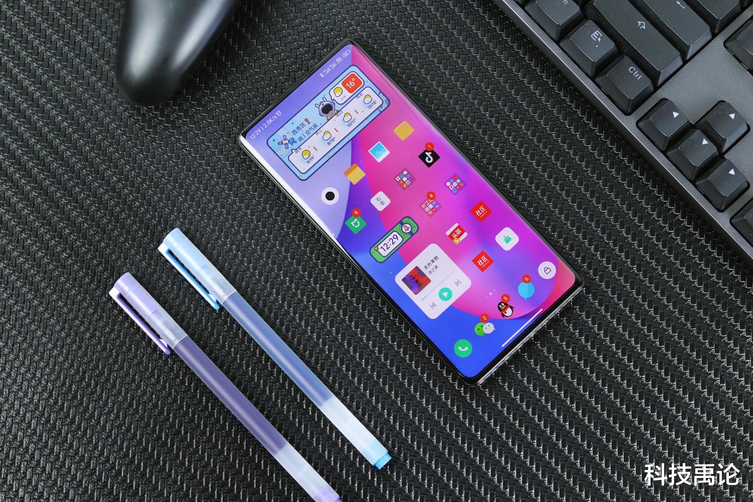 小米科技|小米MIX4两月真实体验,120W充电告别电量焦虑,无挖孔屏幕更纯粹