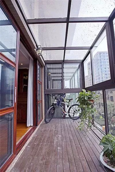 封闭式阳台的多种参考案例,好看实用!