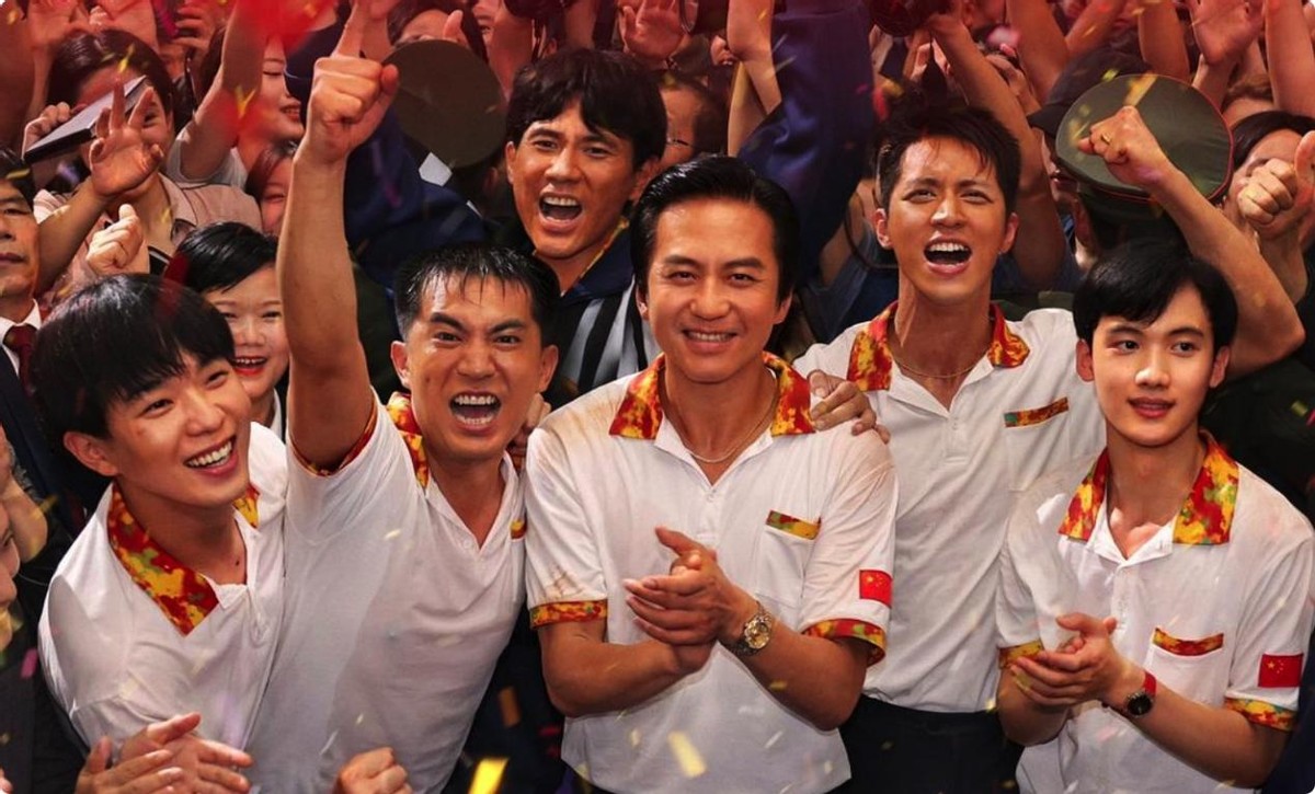 电影|笑掉大牙?日票房仅805万,2天就出局了,张艺谋把邓超新片打懵了