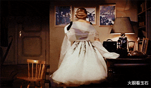 戴安娜王妃|这4位风华绝代的佳人,都对珍珠爱不释手