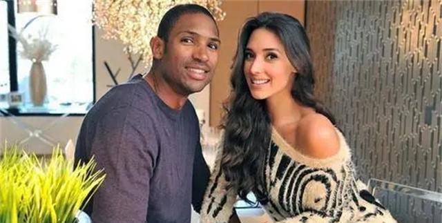 C罗|NBA太太谁最美呢？美貌只能取悦一时，内心美方能经久不衰