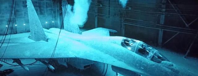 王一博|王一博新片《长空之王》，扮演飞行员雷宇，热血青年诠释空军精神