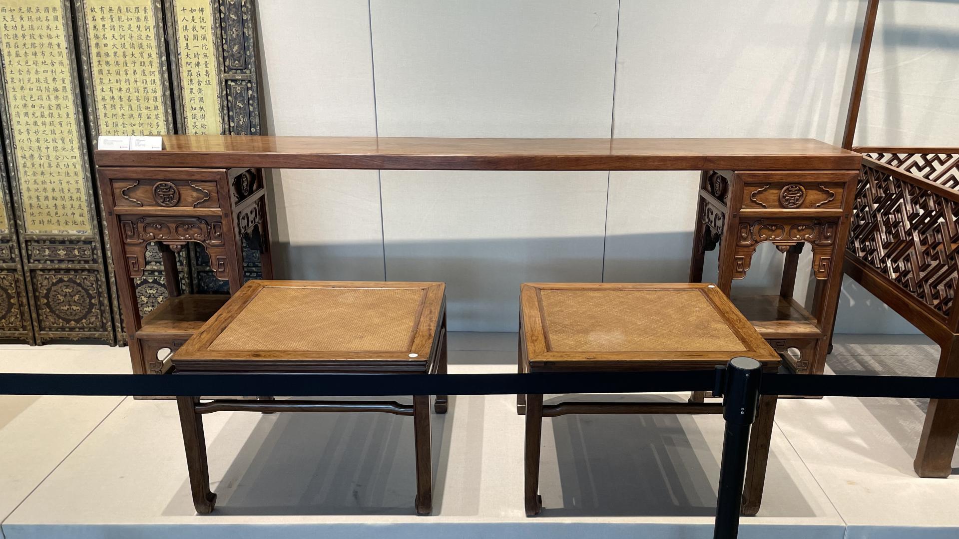 |又宽又大还成对，清黄花梨禅凳出自洪氏旧藏