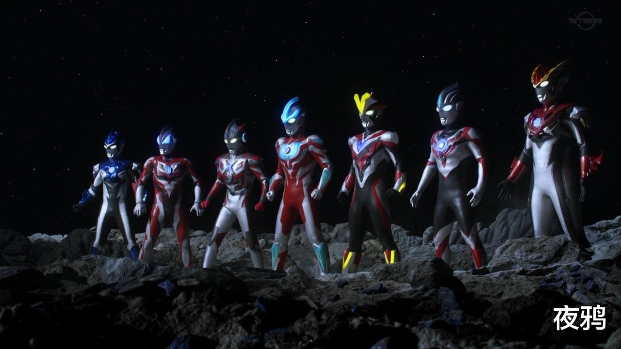 光之國|出現跪拜情節也能吵？歸根到底，這都是奧特曼喪失神性惹的禍！