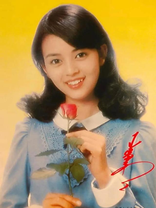 冈田奈奈|她是昭和顶级美人,美貌惊为天人!63岁至今未婚,优雅爆棚
