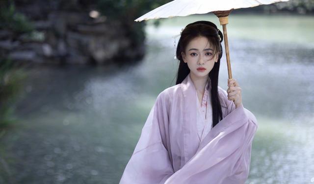 吴谨言|这组美照终于get到吴谨言的美了，你们呢？