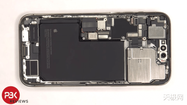 iPhone 14 Pro Max首拆出炉:更大的后置模组,更多石墨薄膜