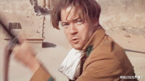 好莱坞|他曾是好莱坞红到发紫的“顶级鲜肉”，如今胖到550斤，头发稀疏