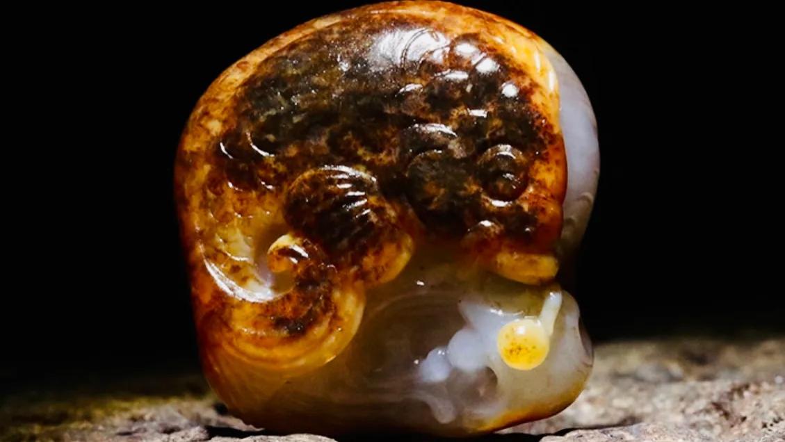 |盘玩多年的“和田玉”，为什么反而越来越丑？