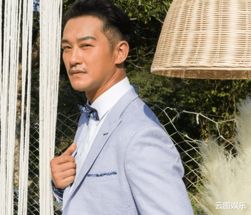 王楚然|38岁男星娶怀孕3月女友,山边捡树枝装饰婚礼,入行多年情史丰富