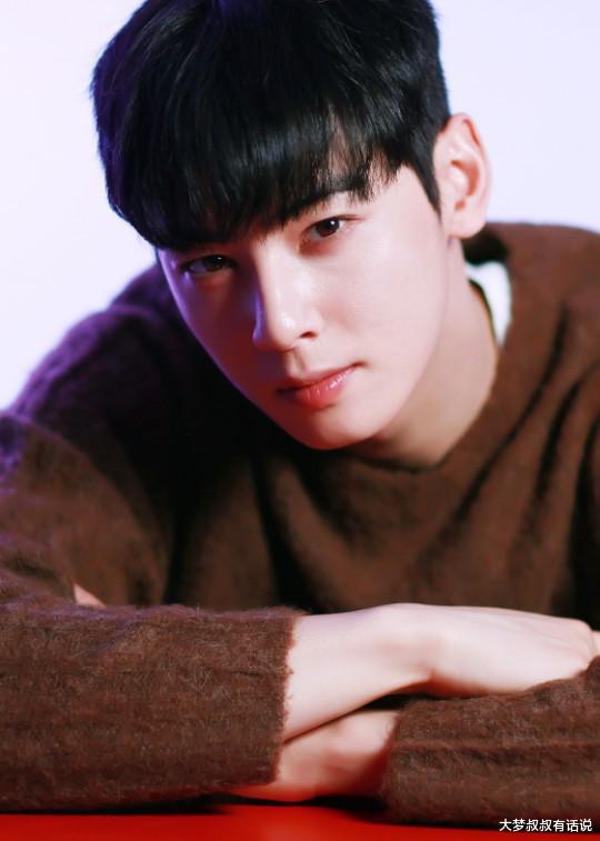 车银优|这是小学生?车银优旧照曝光,高人半颗头“独自发光”