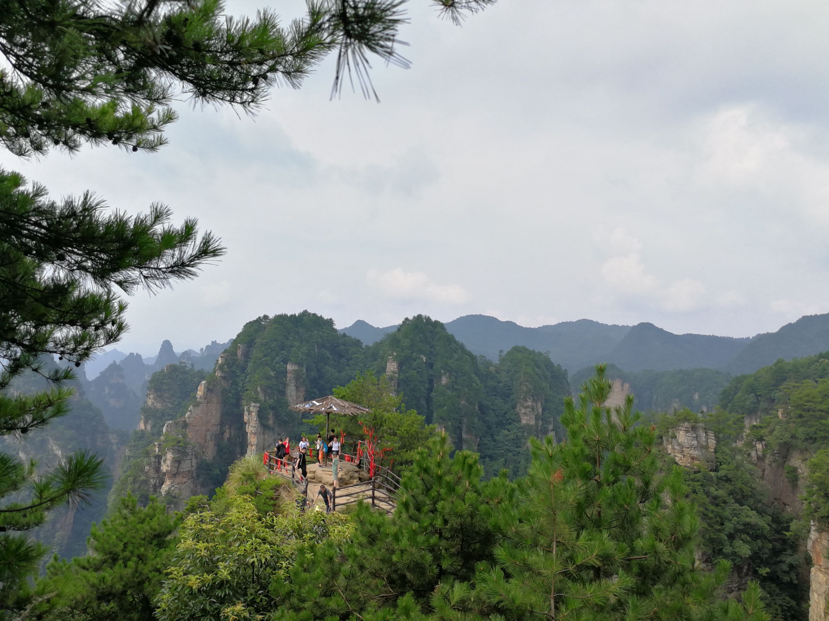 徒步|徒步在山水间,观奇峰石林,颠覆你对爬山的认知。