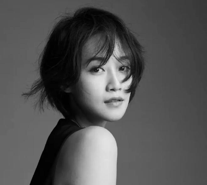 唐山打人现场图集分析:有人想帮忙,有人一直退缩!有人煽风点火