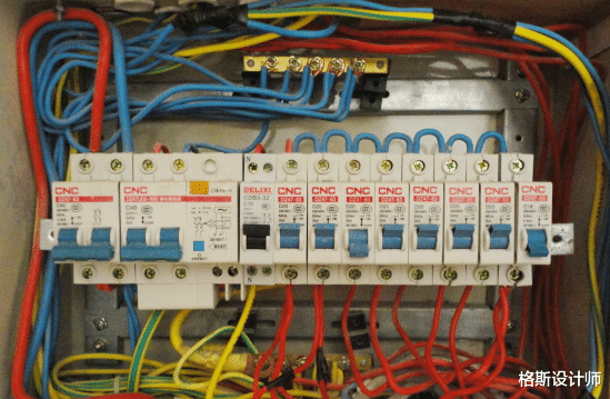 若是再装修,家里水电一定“6不做”,不是矫情,很多家里中过招