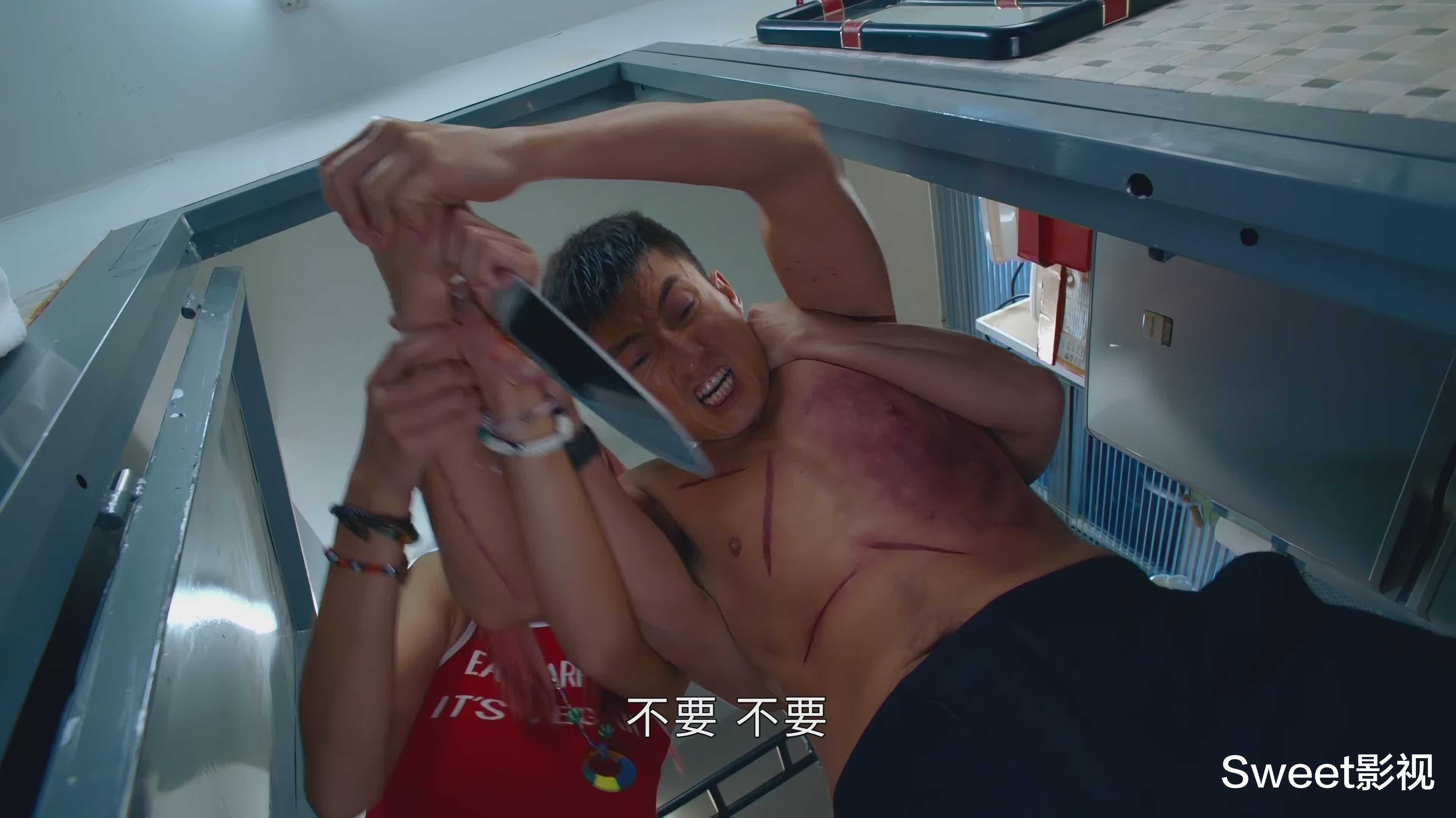 《超能使者》异能反噬，Q姨浑身是病，阿链变老，都不如高勇失控