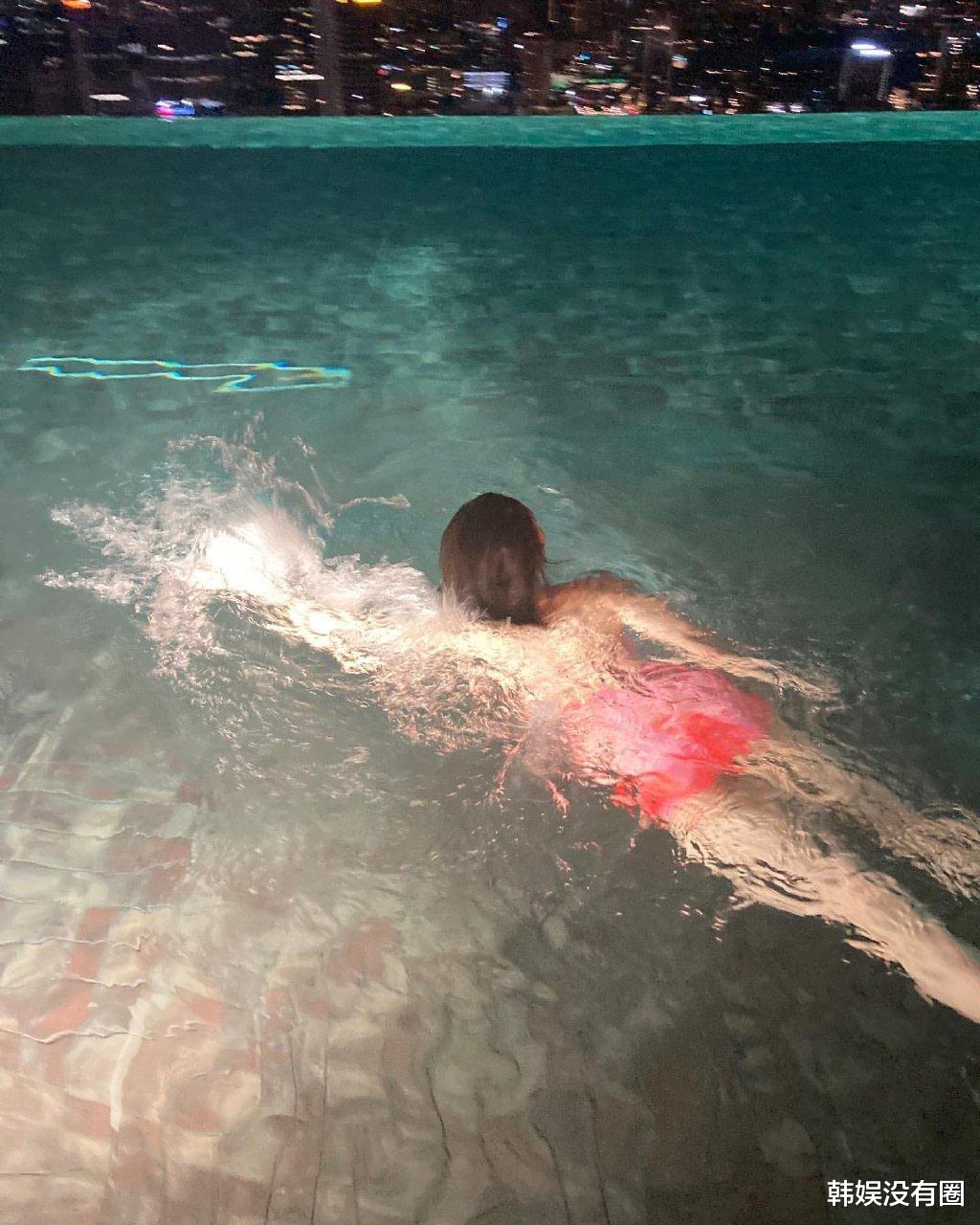 权恩妃|纯欲天花板?韩星权恩妃晒“深夜泳装照”:清纯美貌+性感身材