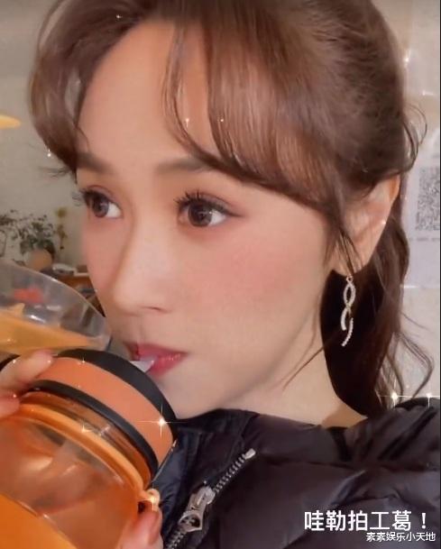 吴宗宪|吴珊嬬收死亡威胁后正常开工，和工作人员互动，父亲吴宗宪未发声