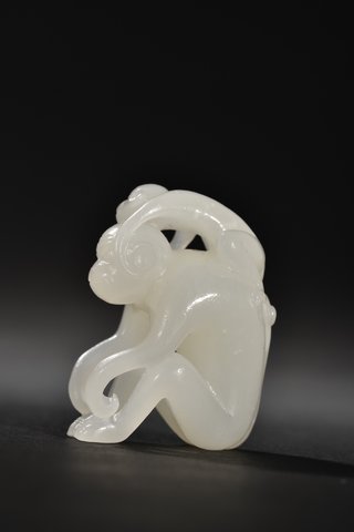 |晚清 和田玉灵猴把件