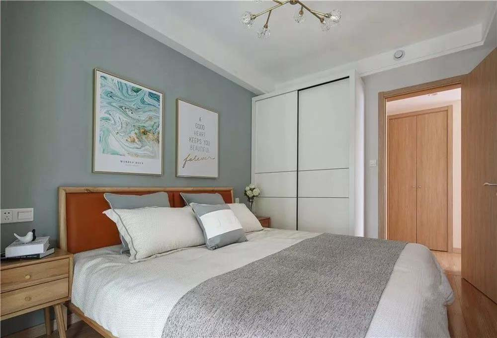 94平北欧风小户型,飘窗带了沙发和椅子,独特而又实用