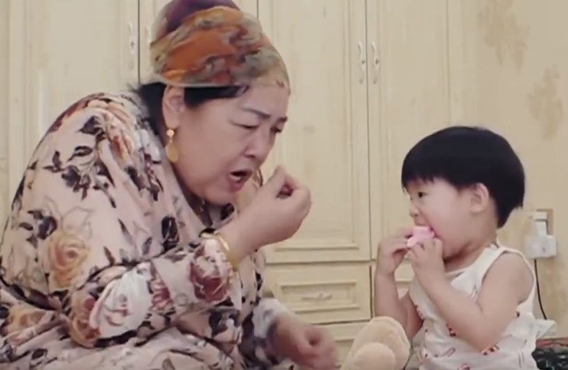 麦迪娜·买买提|麦迪娜谈母亲：妈没了我们这个家就解散了！姜潮支持接岳母来北京