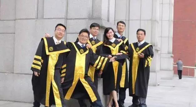 黎明职业大学|老板6千块想招博士，理由叫人无言以对，不尊重人才早晚可能吃亏