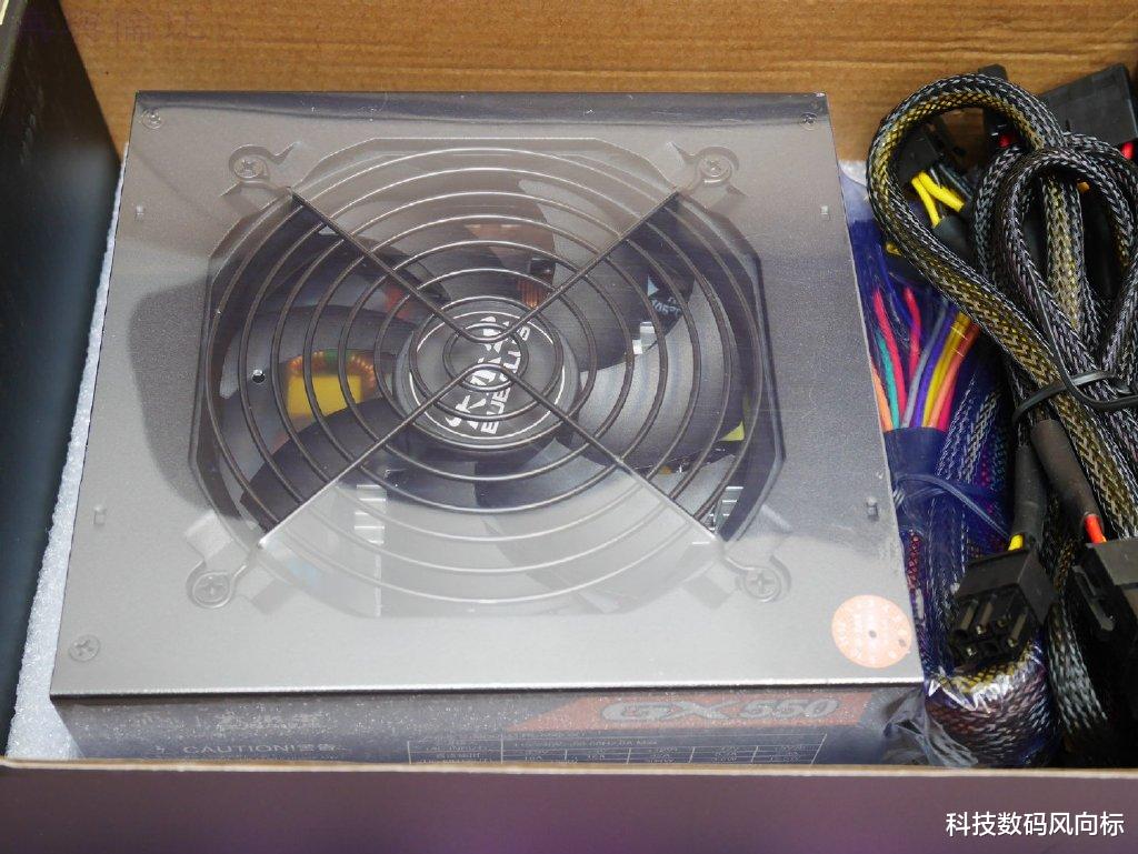 Java|大水牛GX550半模组台式电脑电源评测！