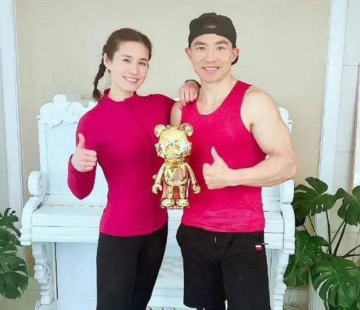 刘畊宏|又一个！“刘畊宏女孩”因跳操致耳石脱落，网友喊话：封杀刘畊宏