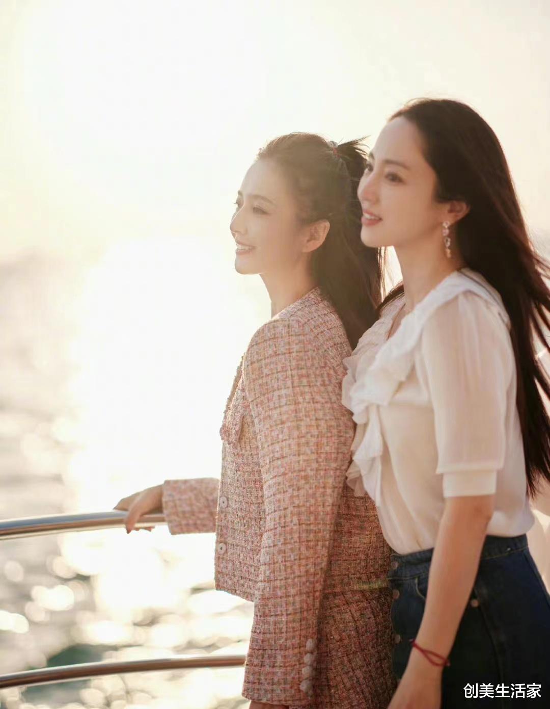 佟丽娅|佟丽娅董璇同游三亚,晒海边穿搭精致时尚,同框随拍现闺蜜情