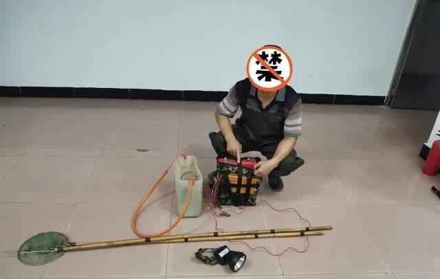 江苏省|电鱼佬卧底钓鱼群,狂追数十里:只是用新能源双竿而已