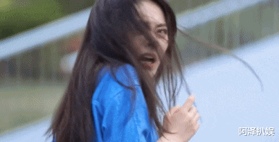 00后|恋爱塌房?她根本不急着红