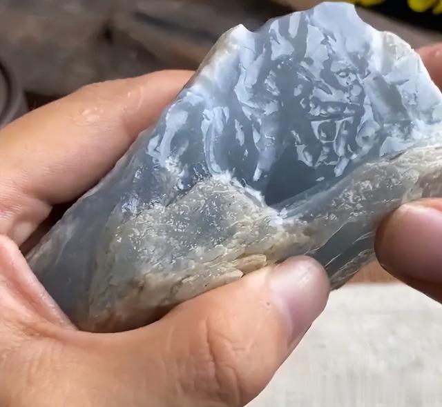 |百万级的冰料切开以后会是怎么样？