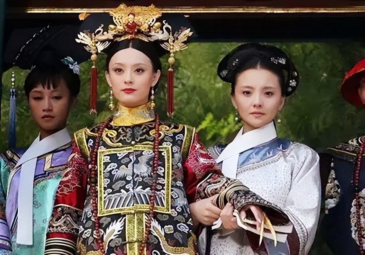 王菲|甄嬛传:太后早就发现双生子破绽,为何不揭穿?真不愧是老狐狸