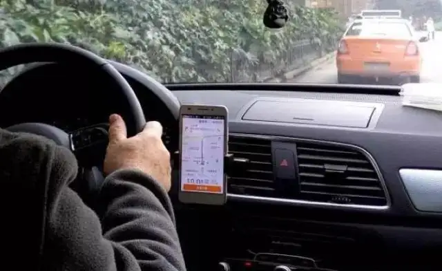 matlab|为什么现在滴滴越来越难做了,司机唱衰滴滴,滴滴差在什么地方?