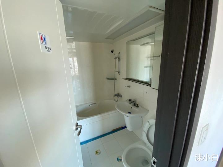 拒绝复杂设计:她家84㎡教科书式的装修,简单纯真,却丝毫不俗!