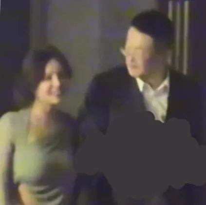 迟帅|42岁迟帅罕晒娃,曾和姚笛同居7年,今资产过亿成人生赢家