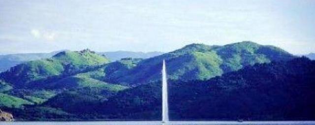 非洲“杀人湖”:一夜吞噬2000人生命,把水抽干在湖底找到真凶