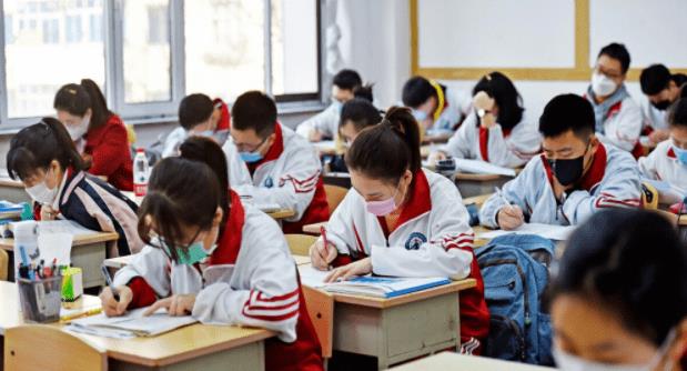 义务教育|“取消中考”呼声渐高,官方为此作出回应,家长表示五味杂陈