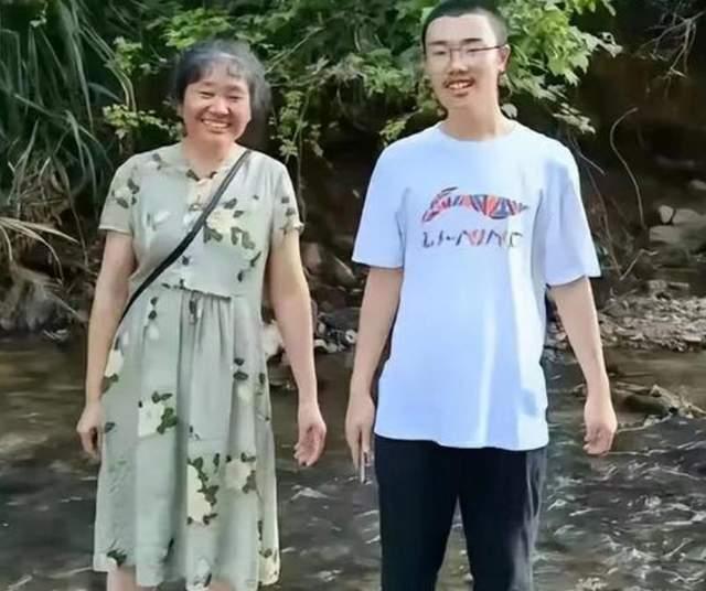 15岁高一男生小胡在在校内离奇失踪两个多月:到底有什么阻力?