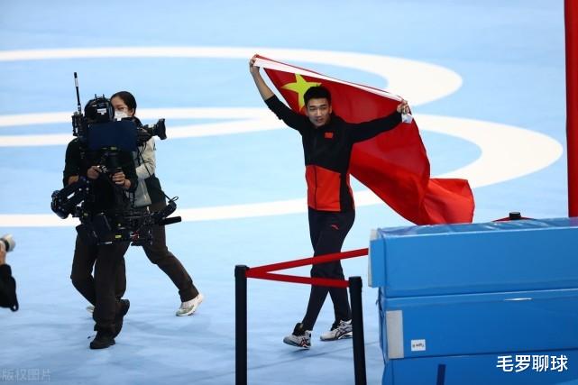 韩国队|中国夺冠韩国亚军疯狂挑衅！王濛：欠收拾！你的实力不允许你嚣张