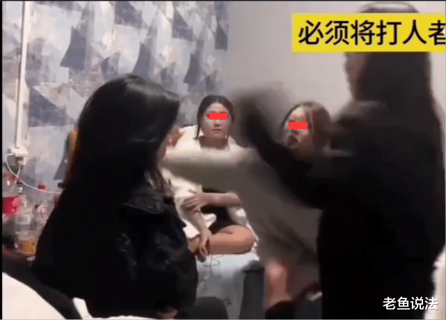 女孩被多名女子扇耳光,被逼下跪磕头,还必须磕出声,警方:刑拘