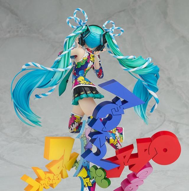 魔法使的黎明期|初音未来五周年纪念歌曲主题手办追加图潮酷版的村姑大花袄葱娘