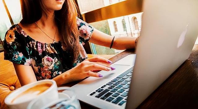 |中年残酷人生：如果你裸辞，配偶一人的工资可以支撑全家开销吗？