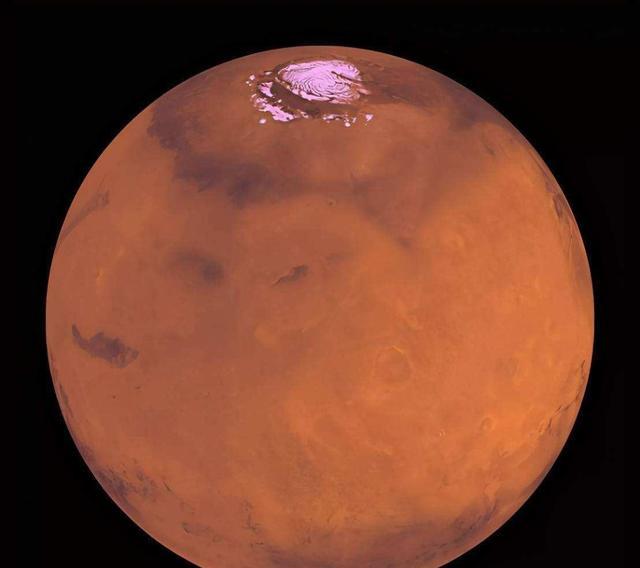 好奇号此前在火星上发现新地质结构,形似眼镜蛇,已存在30多亿岁