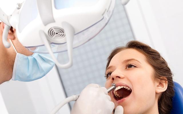 脾胃|经常接吻的人,会慢慢出现4个身体“变化”,有一个也是好的