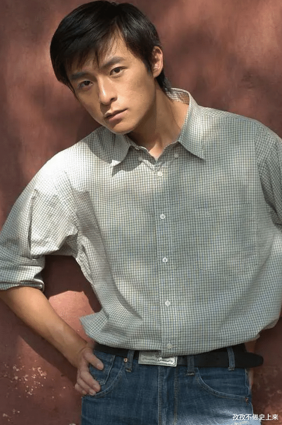 朱雨辰|朱雨辰:初恋是汤唯,爱过姜妍,如今43岁为何成“妈宝剩男”?