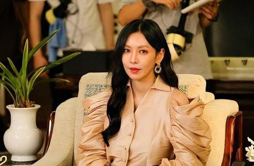 金素妍|金素妍近照变衰老?与李尚禹是圈内神仙夫妻 结婚6年未育引质疑