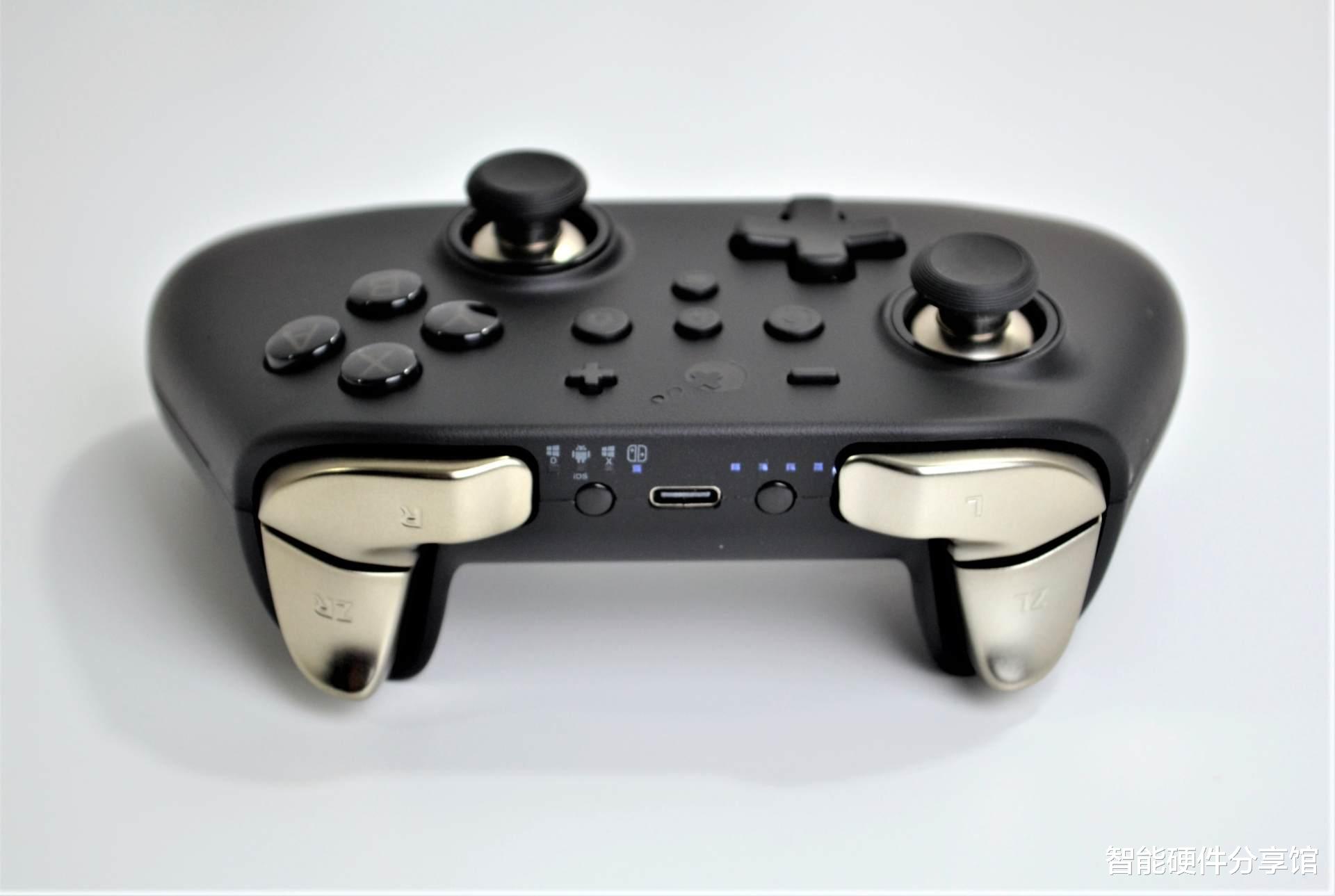 固态硬盘|游戏如何一键连发?谷粒金刚2PRO手柄上手体验,畅享刺激游戏新体验